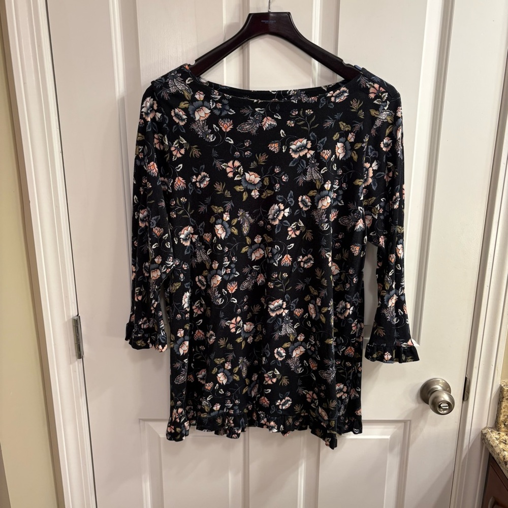 LOFT Navy Floral 3/4 Sleeve Tee with Ruffle Detail 14 Plus